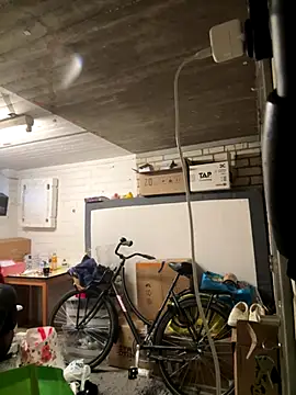 Bleueyez007 online show from November 16, 2025, 7:47 am