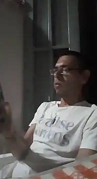 Snapshot of pablovt chatting on February 5, 2026, 12:59 am pablovt online show from February 5, 2026, 12:59 am