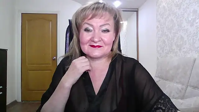 Victoria secrets  online show from September 8, 2025, 2:38 pm