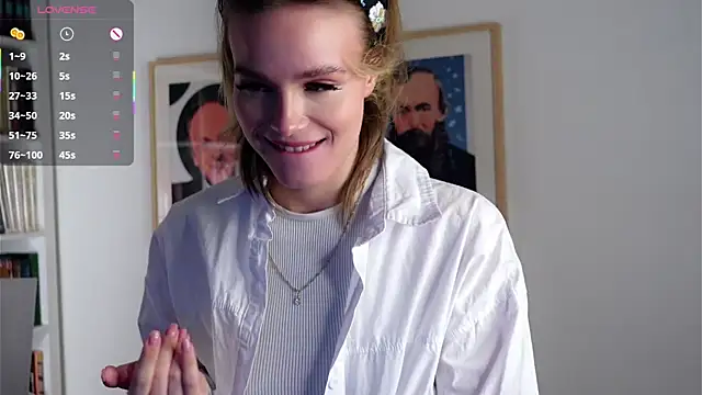 TaiteBayles online show from February 18, 2025, 7:32 am