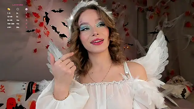 TaiteBayles online show from October 31, 2025, 1:28 am