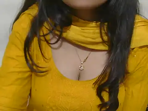 Snapshot of Cute_anamikasingh chatting on February 28, 2025, 12:52 pm Cute anamikasingh online show from February 28, 2025, 12:52 pm