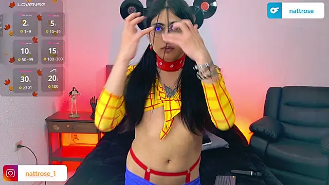 Snapshot of NATTROSE_TAY chatting on September 13, 2025, 11:43 am NATTROSE TAY online show from September 13, 2025, 11:43 am