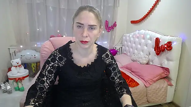 TessaDaybreak online show from March 12, 2025, 1:08 pm