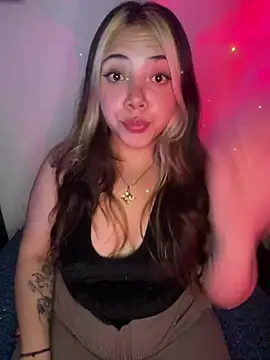  ivyginger online show from March 13, 2026, 3:13 am