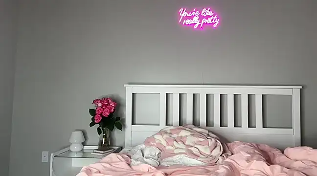 meggsworld online show from March 17, 2025, 3:29 pm