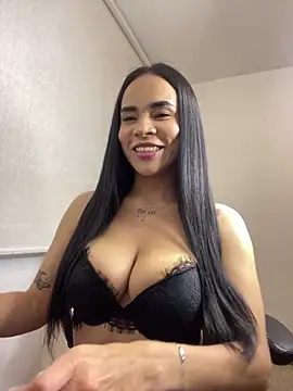 Snapshot of Naatalia chatting on February 26, 2025, 10:42 pm Naatalia online show from February 26, 2025, 10:42 pm