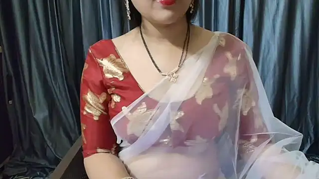 goldiwets online show from November 8, 2025, 3:34 pm