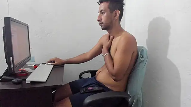 Snapshot of Extremely-Dirty-Sex chatting on February 27, 2025, 12:56 pm Extremely-Dirty-Sex online show from February 27, 2025, 12:56 pm