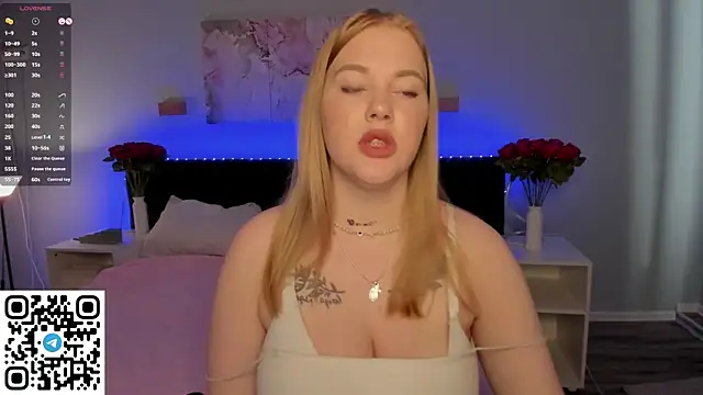Snapshot of DonnaSmith chatting on September 26, 2025, 7:56 am DonnaSmith online show from September 26, 2025, 7:56 am