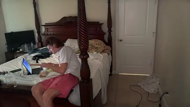 greekmythics online show from November 16, 2025, 10:15 pm