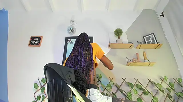 Aria fitness online show from April 10, 2026, 1:16 pm