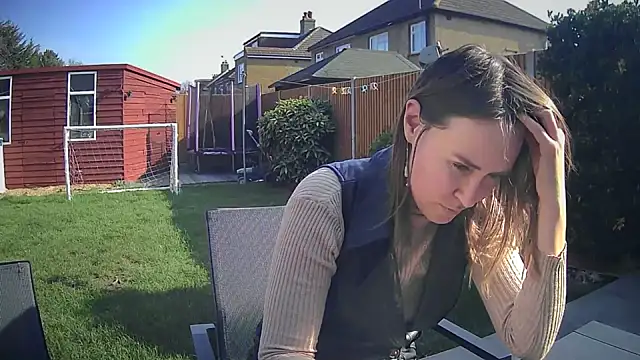 eatmypie69 online show from March 3, 2026, 11:05 am