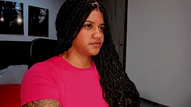 ZahraRose online show from September 28, 2025, 12:21 pm