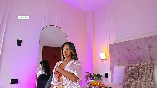 JasmineRoss 1 online show from March 17, 2026, 3:37 pm