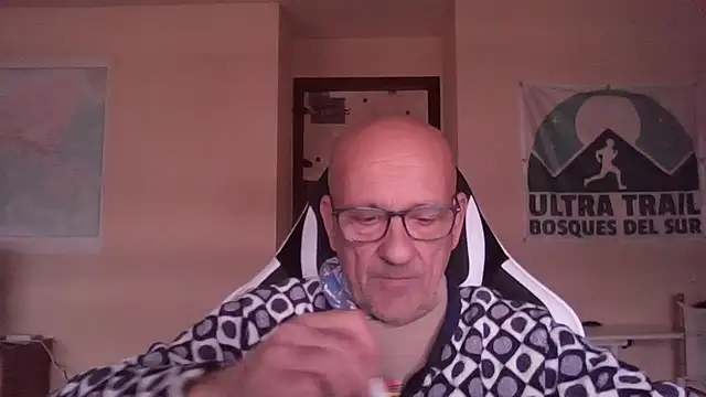 llopaco online show from December 20, 2025, 1:40 pm