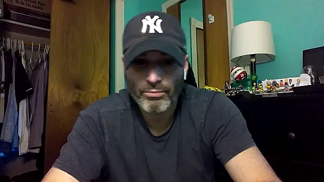 Novabear6996 online show from March 7, 2025, 12:48 am