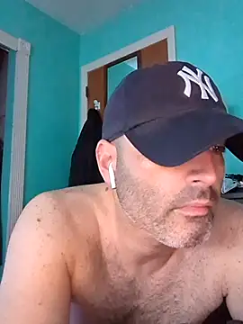 Novabear6996 online show from March 9, 2025, 12:31 pm