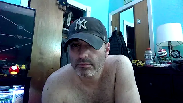 Novabear6996 online show from November 17, 2025, 6:30 am