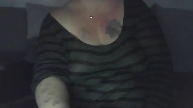 sizha6 online show from October 8, 2025, 10:40 pm