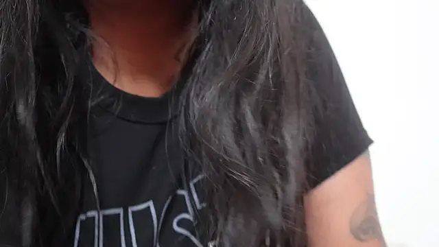 Karla Stein2025 online show from February 24, 2026, 2:37 pm