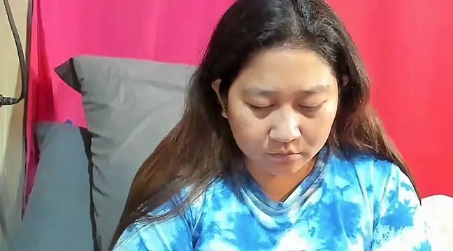 hotchubby88 online show from March 4, 2025, 3:04 pm