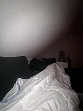 DerechteJunge online show from February 15, 2026, 2:30 am