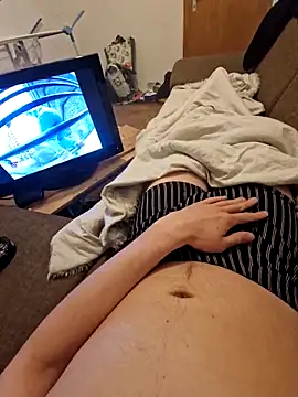 DerechteJunge online show from April 17, 2026, 10:57 pm