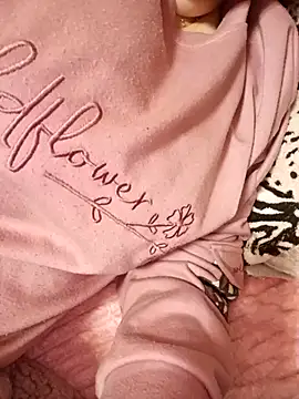 Snapshot of Sarabill chatting on February 14, 2025, 10:25 pm Sarabill online show from February 14, 2025, 10:25 pm