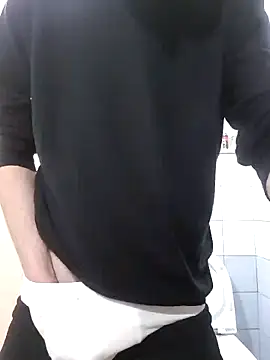 Renezel online show from February 17, 2025, 8:36 pm