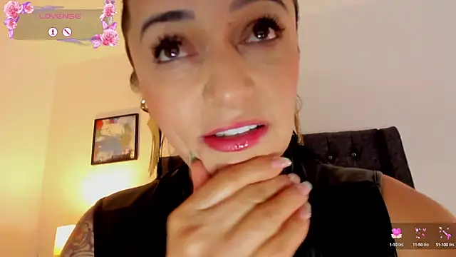 Skay Hot online show from January 26, 2025, 6:37 pm