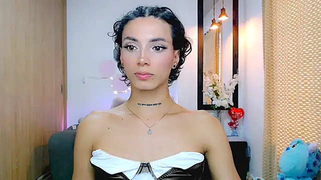 nilam valker online show from March 6, 2025, 8:37 pm