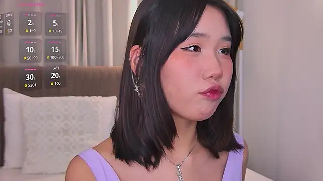 Snapshot of HitomiAoki chatting on March 3, 2025, 6:33 pm HitomiAoki online show from March 3, 2025, 6:33 pm