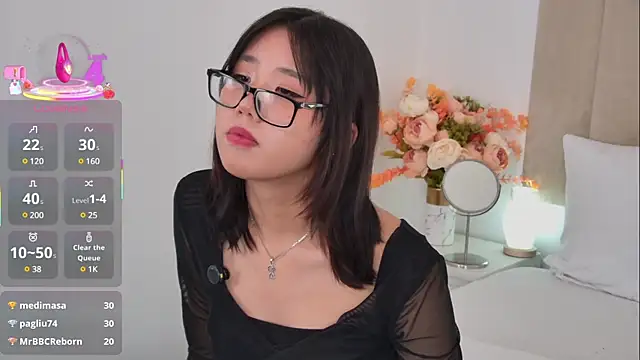 Snapshot of HitomiAoki chatting on March 7, 2025, 10:21 pm HitomiAoki online show from March 7, 2025, 10:21 pm