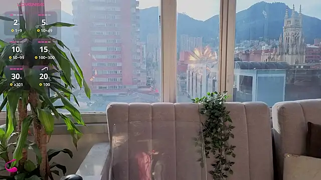 Ivanna West online show from October 6, 2025, 11:51 am