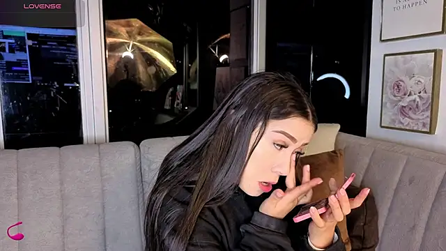 Ivanna West online show from January 14, 2026, 10:10 am