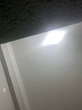 yasemintas online show from April 11, 2026, 11:36 am