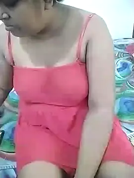 Snapshot of SLbeaty chatting on November 2, 2025, 3:42 am SLbeaty online show from November 2, 2025, 3:42 am