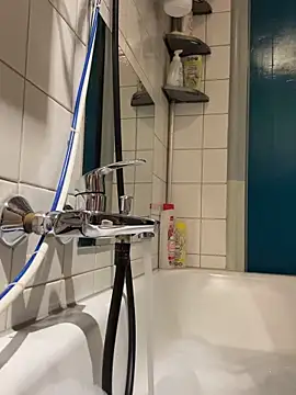 sexymelli18 online show from November 4, 2025, 6:51 pm