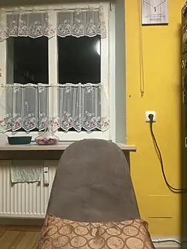 sexymelli18 online show from March 25, 2026, 6:25 pm