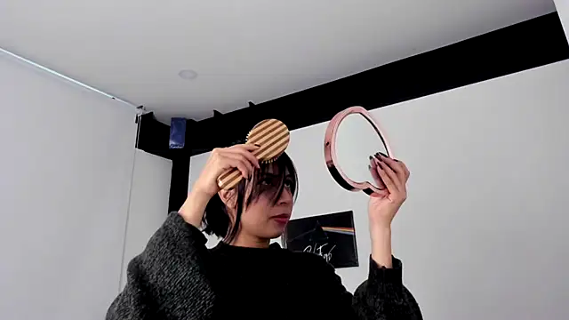 sweet Amy0 online show from November 20, 2025, 6:51 pm