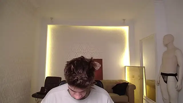 MaxKaiden online show from February 25, 2025, 5:30 am