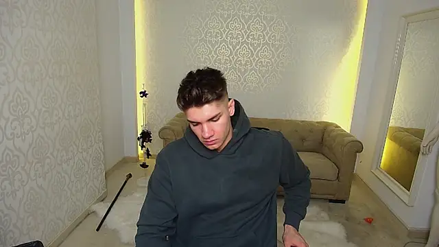 MaxKaiden online show from November 8, 2025, 5:18 am