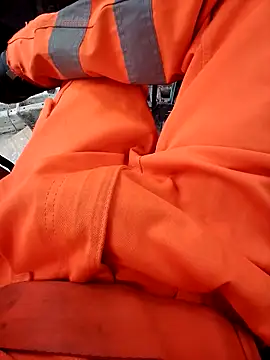 Eusuntnoulgigolo online show from February 5, 2026, 8:41 am