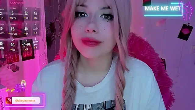 Sparkle Mona online show from March 19, 2025, 1:54 am