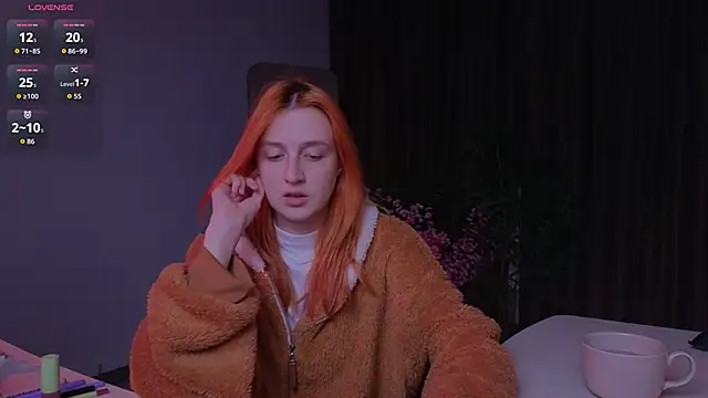 aishiro online show from December 5, 2025, 1:52 pm