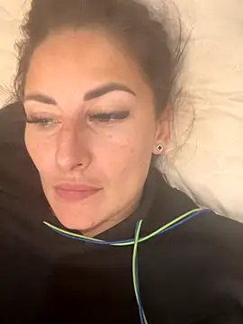 Snapshot of Veronicavirus chatting on September 28, 2025, 9:25 am Veronicavirus online show from September 28, 2025, 9:25 am