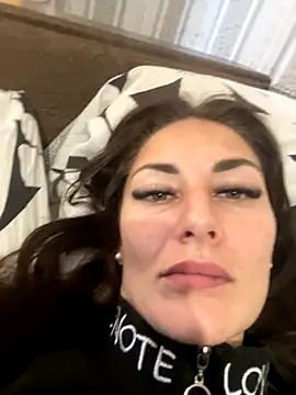 Snapshot of Veronicavirus chatting on October 22, 2025, 7:41 am Veronicavirus online show from October 22, 2025, 7:41 am