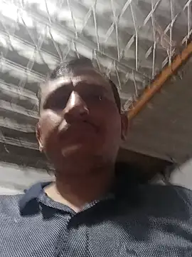 robis12314 online show from February 26, 2025, 6:32 pm