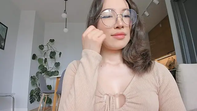 mey baee online show from April 6, 2026, 9:54 am